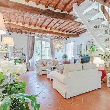 Coccinelle, A Secret Sweet Idyllic Retreat For 2 Couples With Private Pool & Air Conditioning Villa *